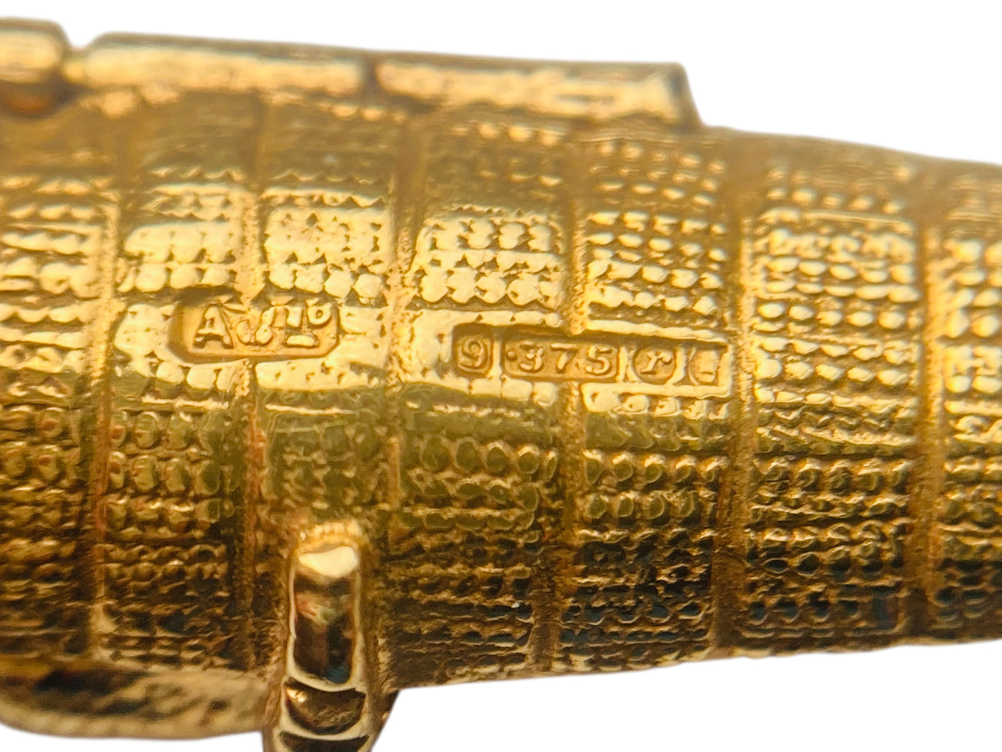 Vintage 9ct Gold Egyptian Sarcophagus Mummy Opening Pendant, Locket or Charm