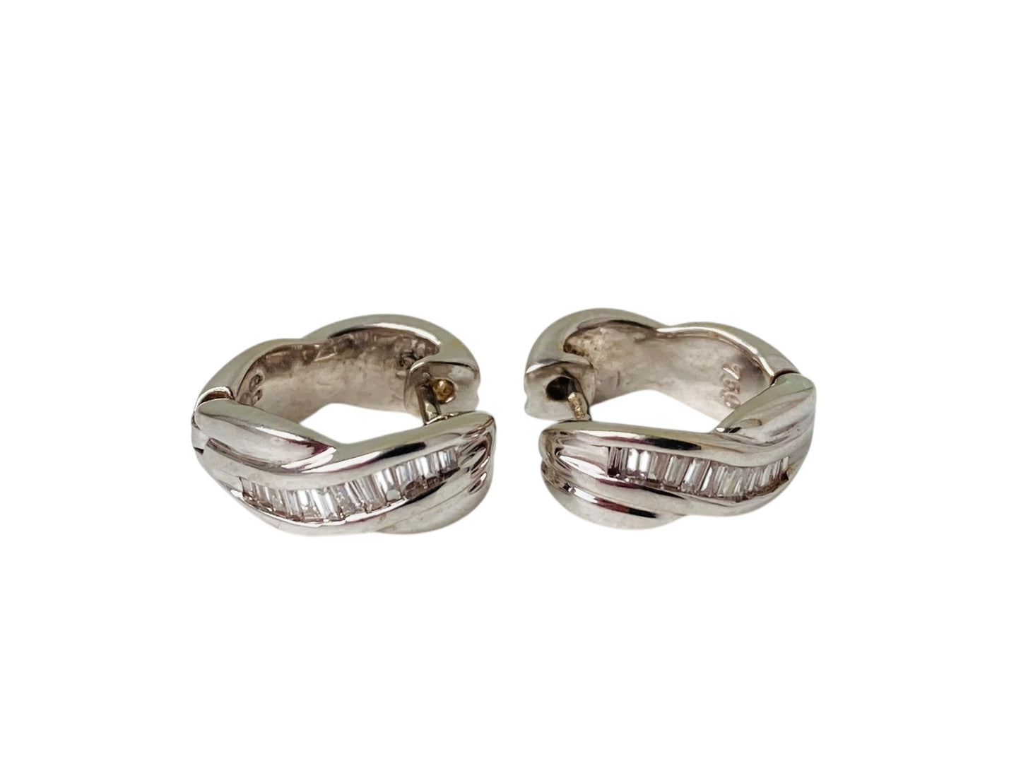 18ct Gold Diamond Earrings