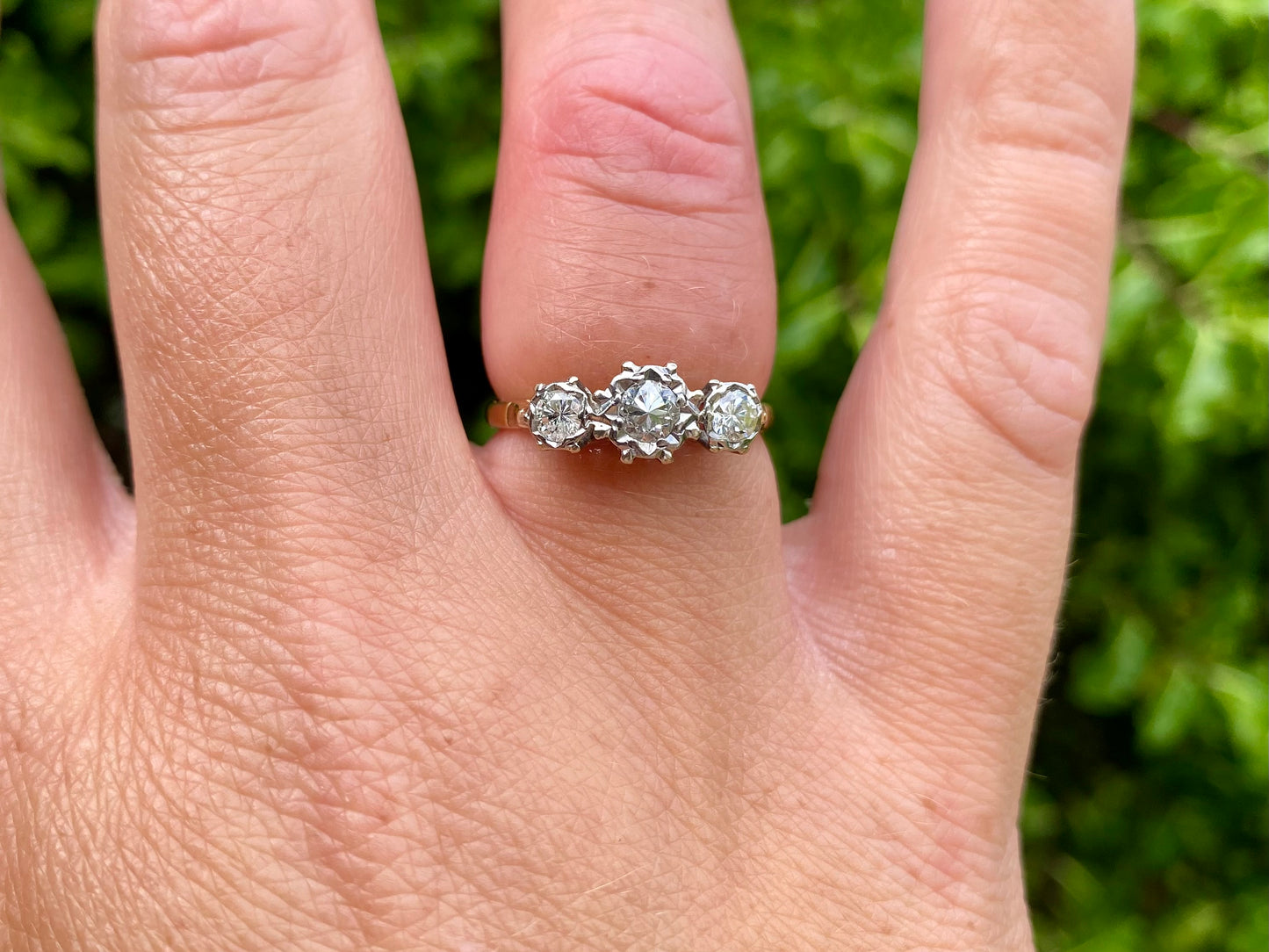 Vintage 18ct Gold Three-Stone Diamond Ring