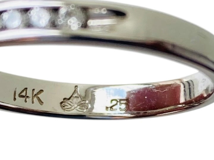 14ct Gold Ten-Stone Diamond Ring