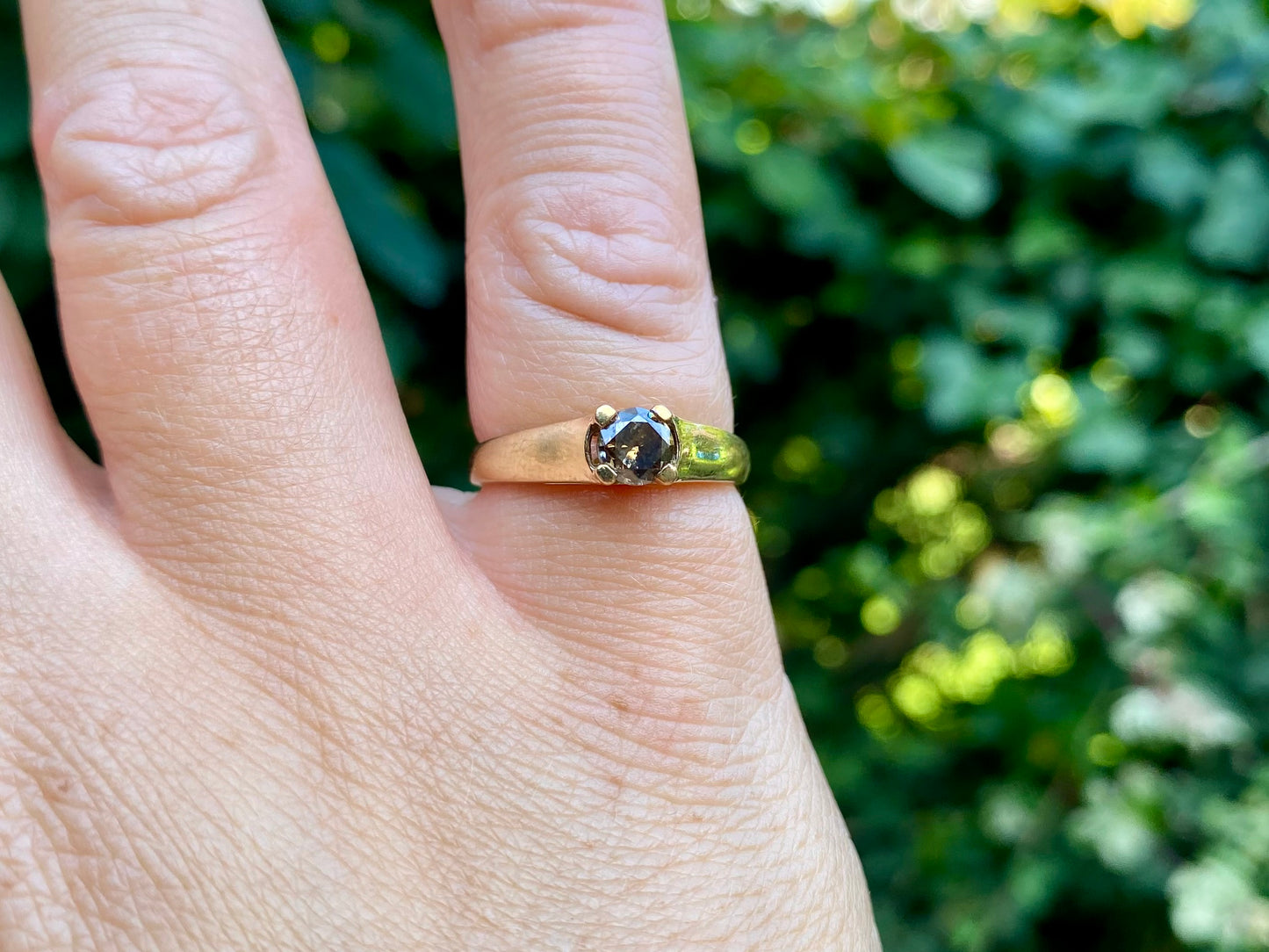 9ct Gold Chocolate Diamond Ring