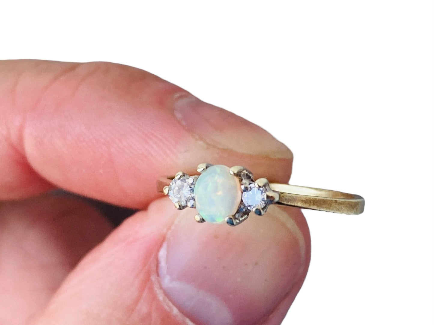 Vintage 9ct Gold Opal & Diamond Ring