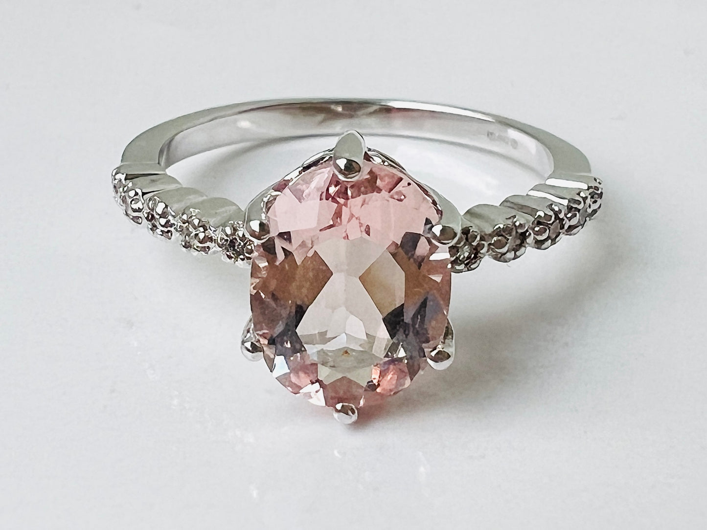 9ct Gold Morganite & Diamond Ring