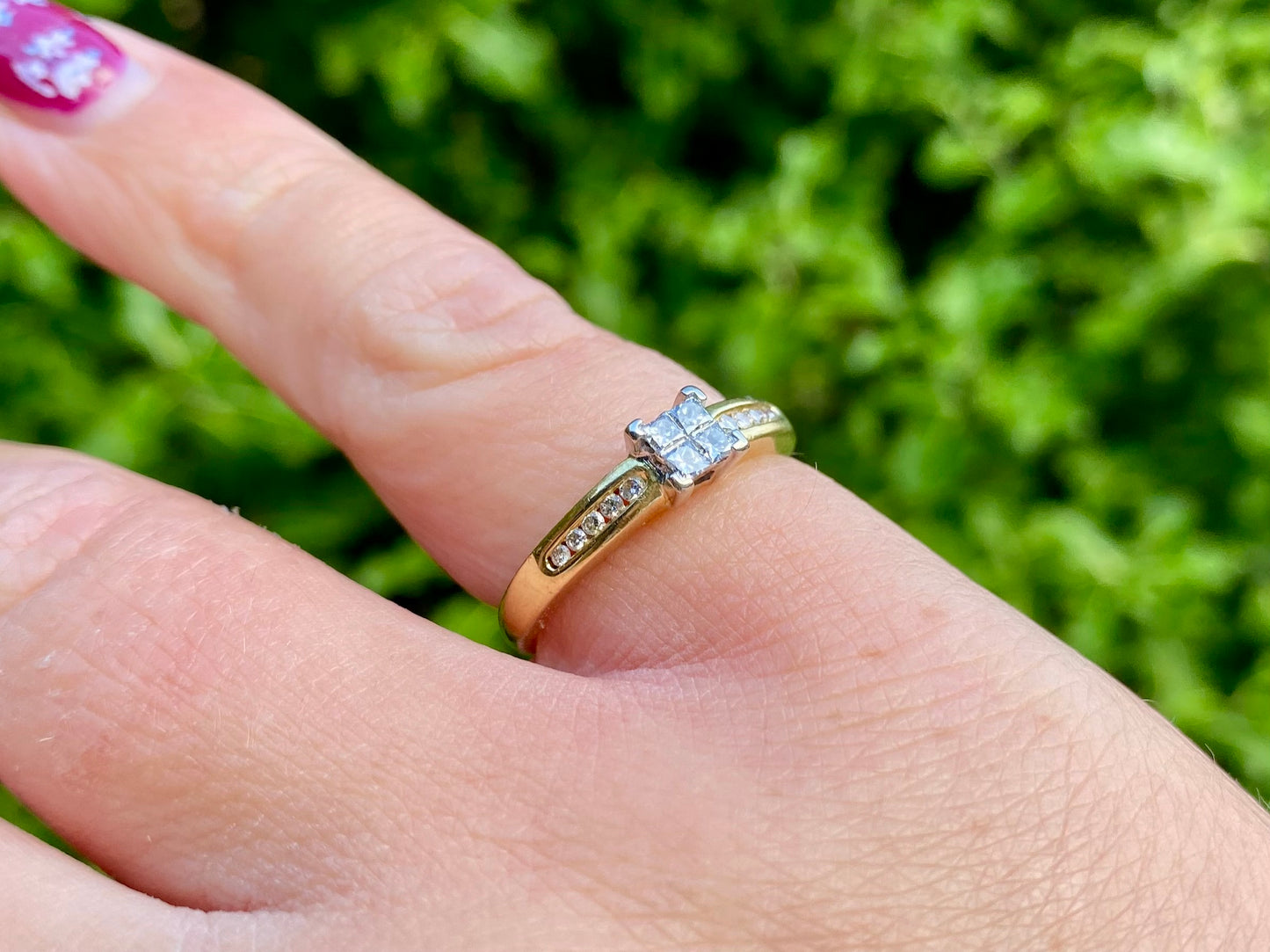18ct Gold Diamond Ring
