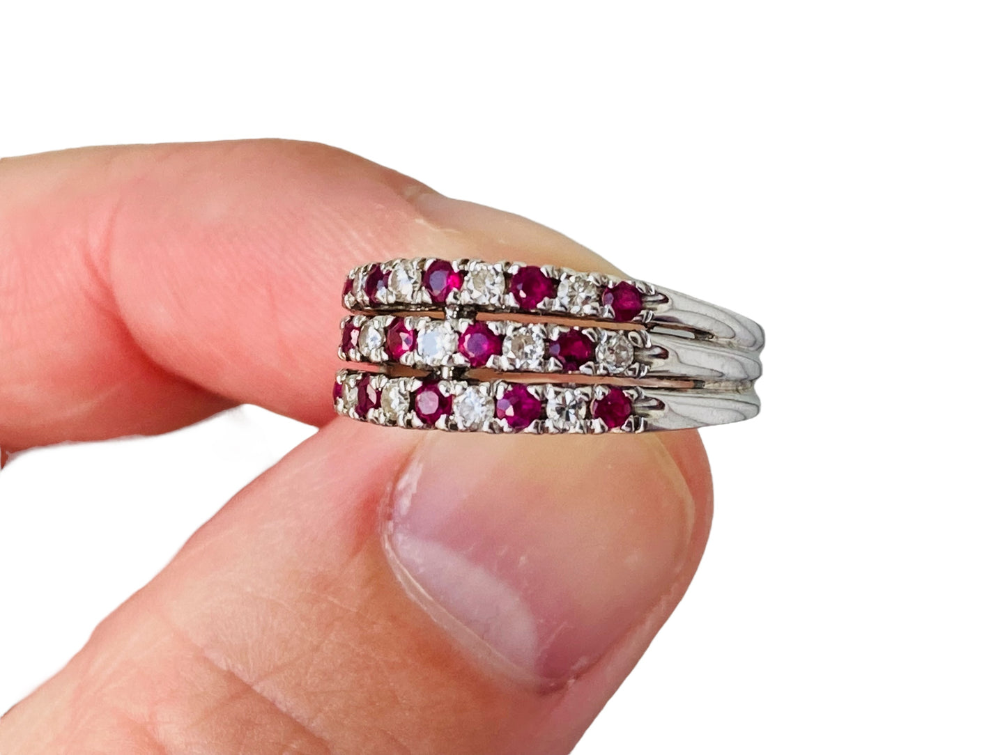 18ct Gold Ruby & Diamond Ring