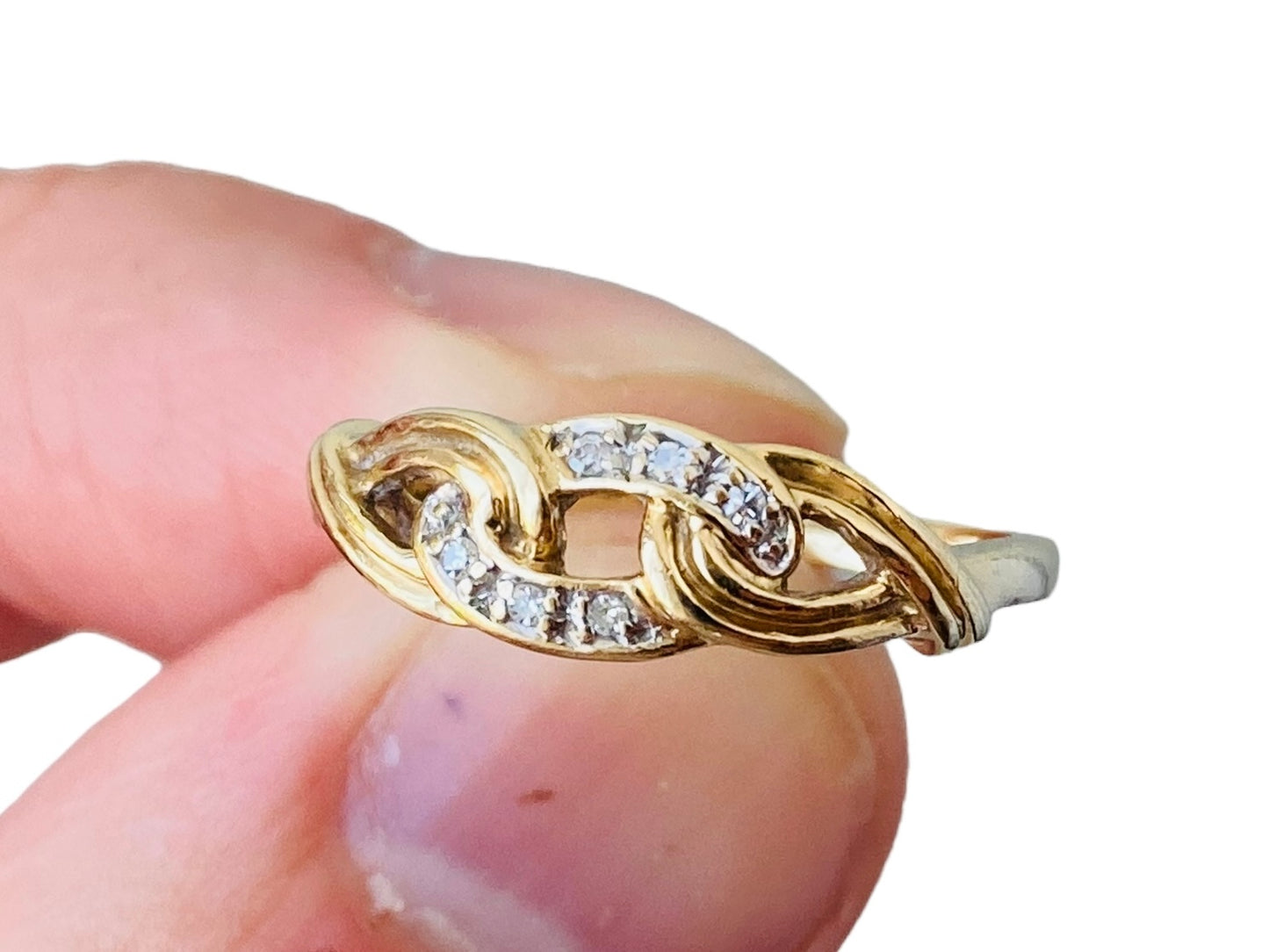 9ct Gold Diamond Ring