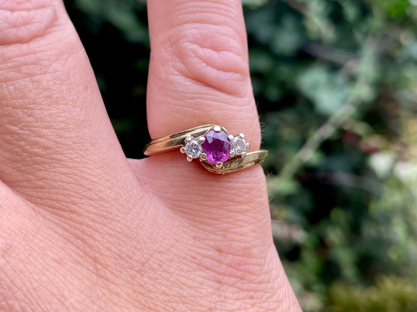 Vintage 9ct Gold Ruby & Diamond Ring