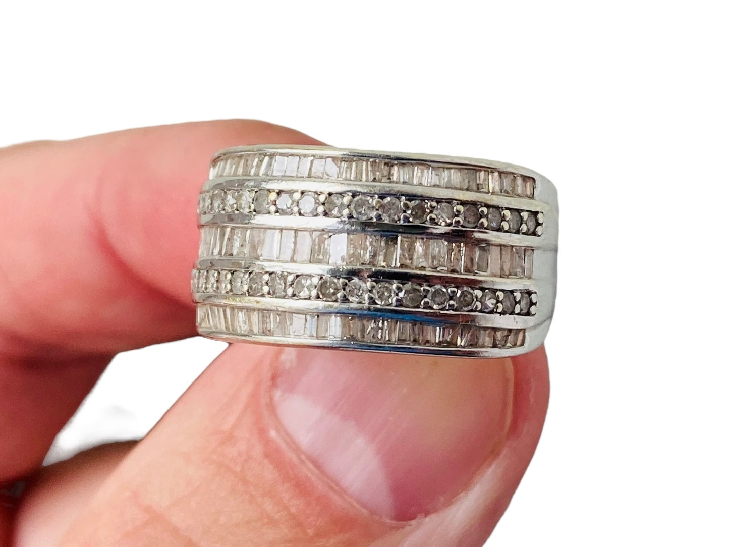 9ct Gold Diamond Ring