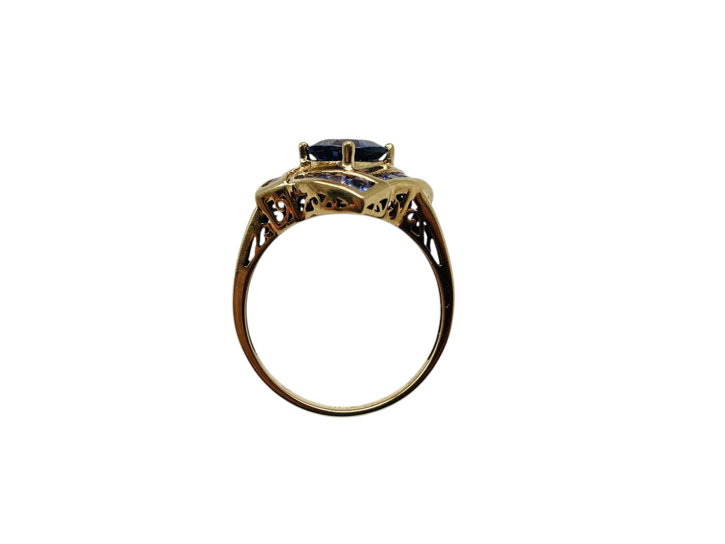 9ct Gold Iolite & Tanzanite Ring