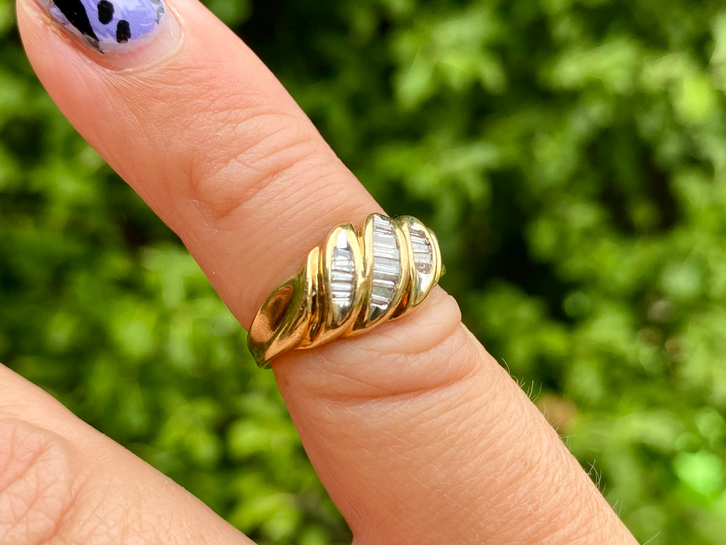 9ct Gold Diamond Ring