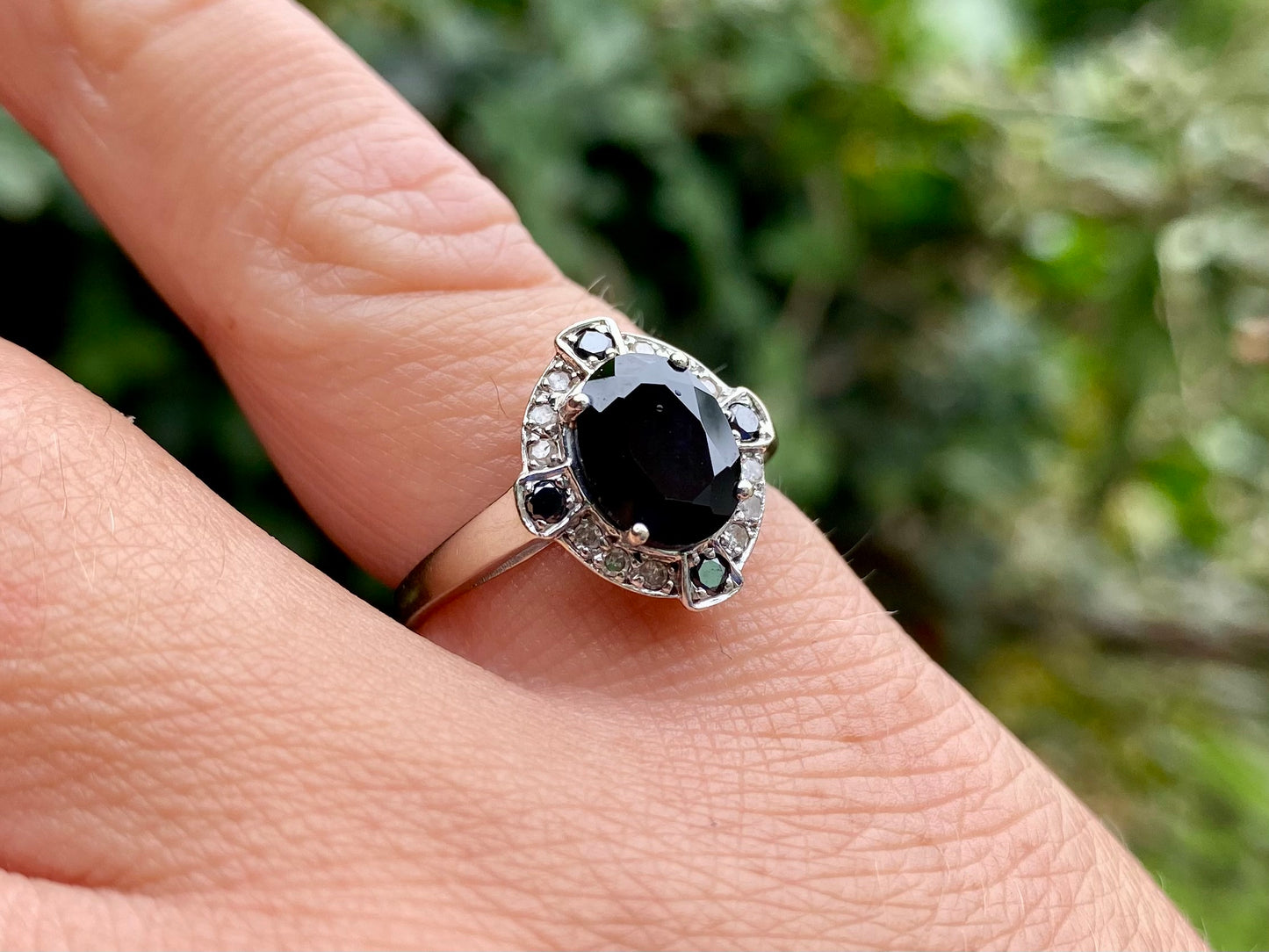 9ct Gold Sapphire & Diamond Ring