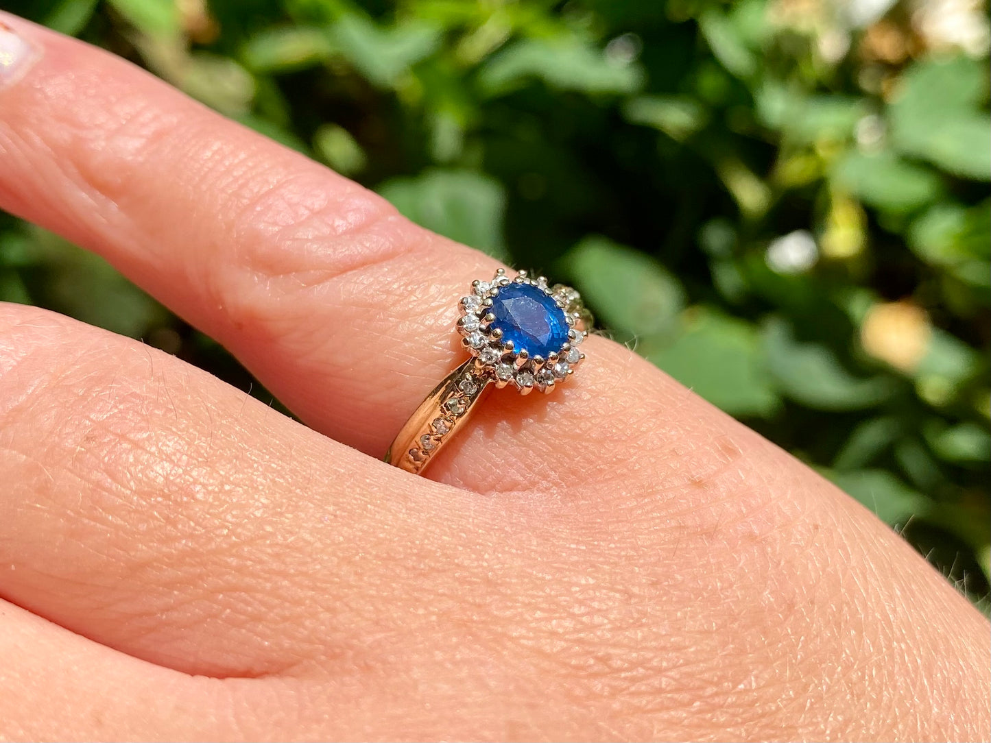 Vintage 9ct Gold Sapphire & Diamond Ring