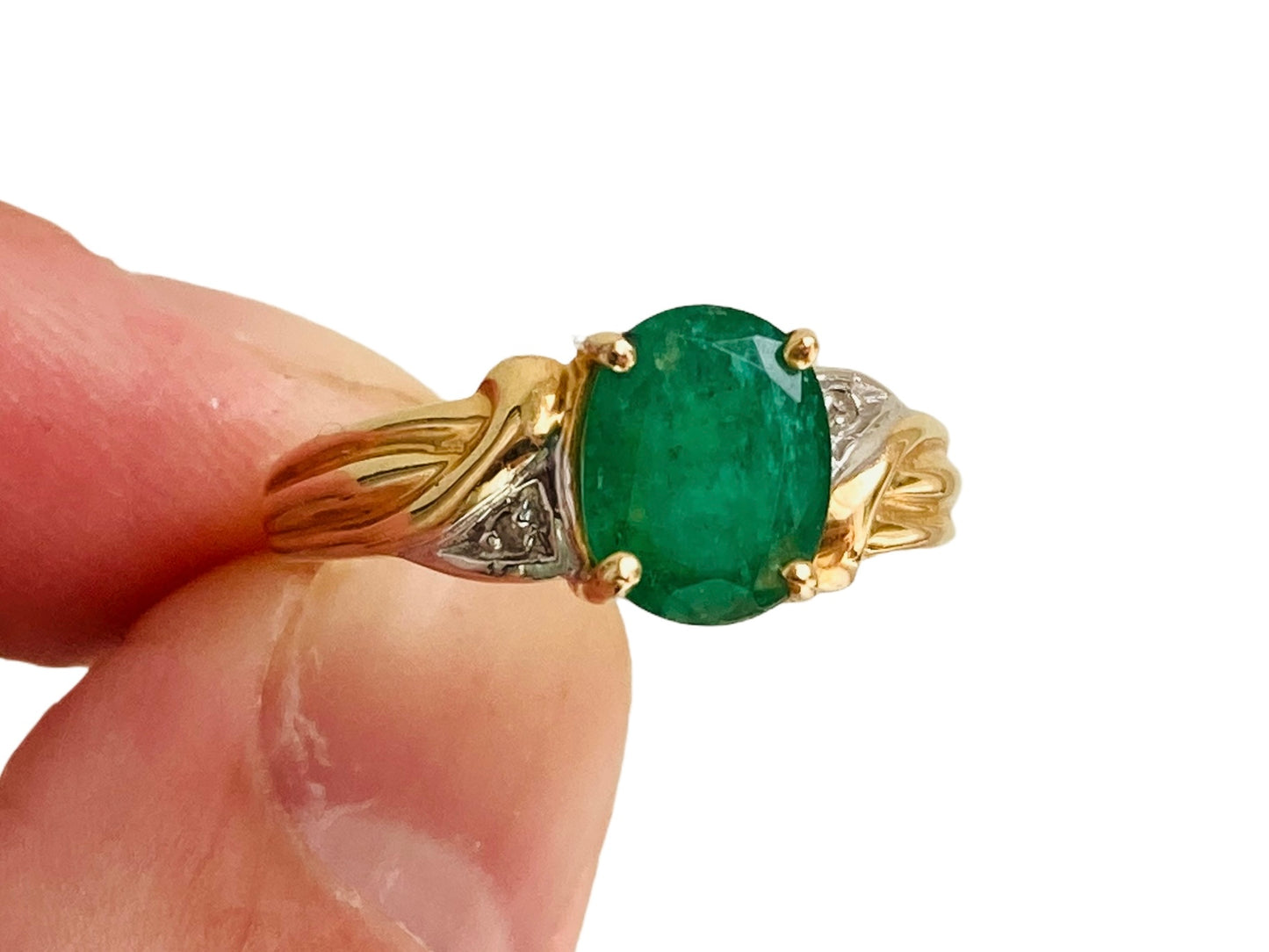 14ct Gold Emerald & Diamond Ring