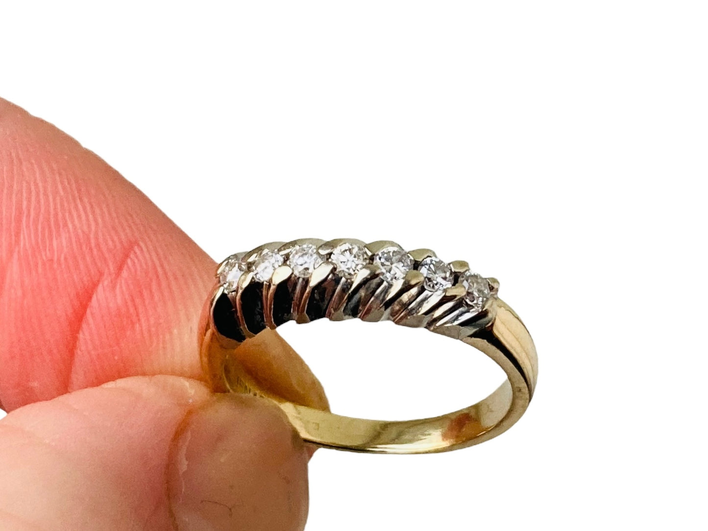 10ct Gold Seven-Stone Diamond Ring