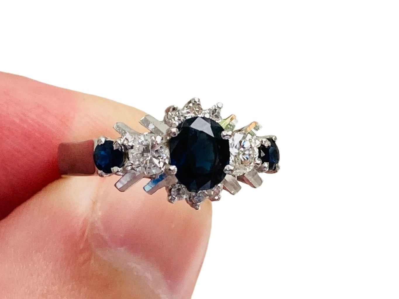 Vintage 18ct Gold Sapphire & Diamond Ring