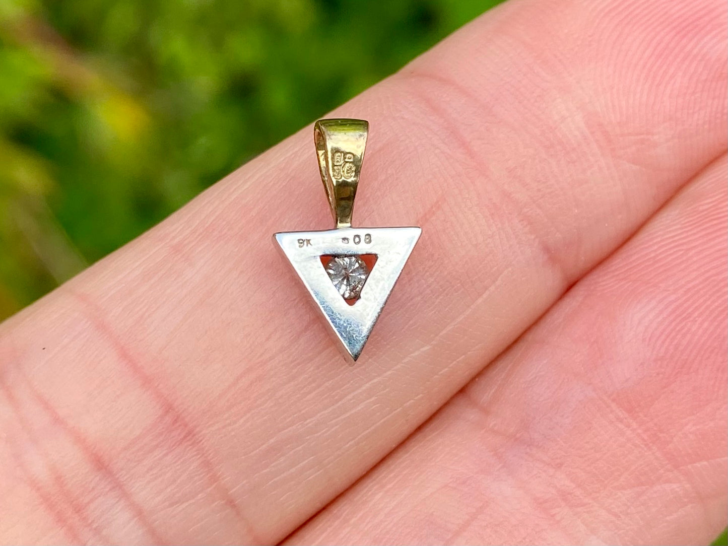 9ct Gold Diamond Pendant
