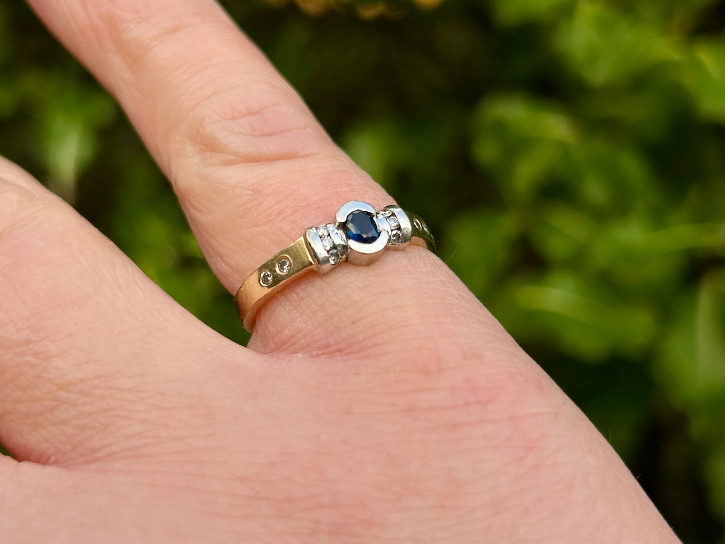 14ct Gold Sapphire & Diamond Ring