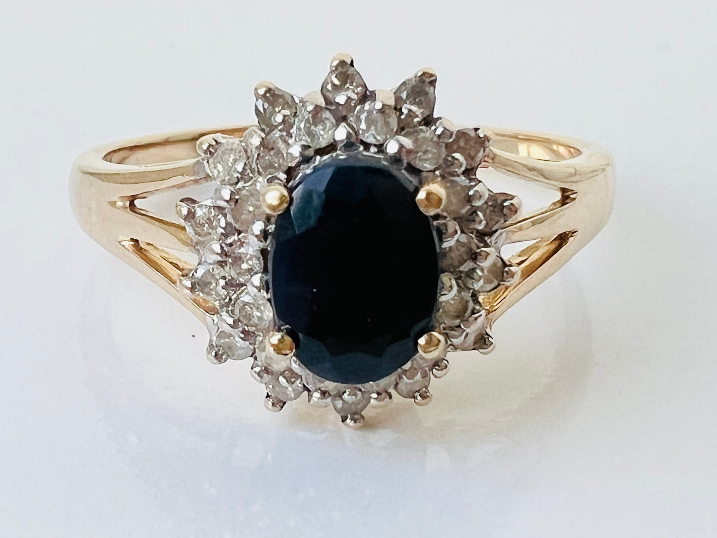 9ct Gold Sapphire & Diamond Ring