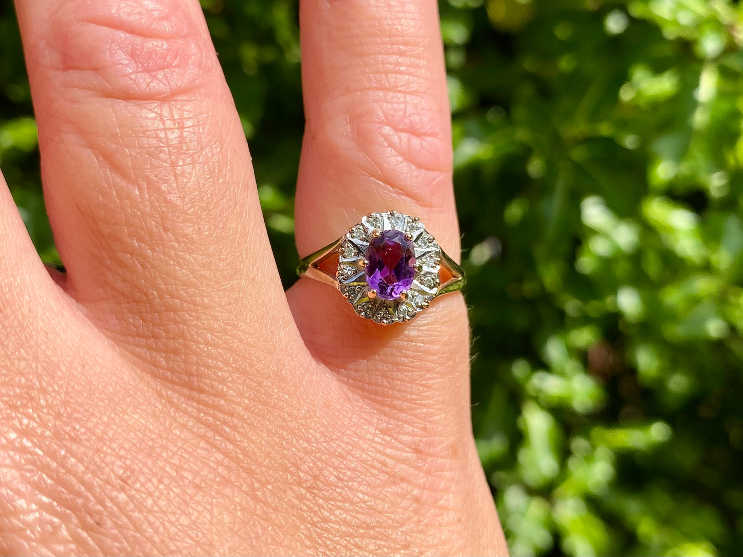 Vintage 9ct Gold Amethyst & Diamond Ring