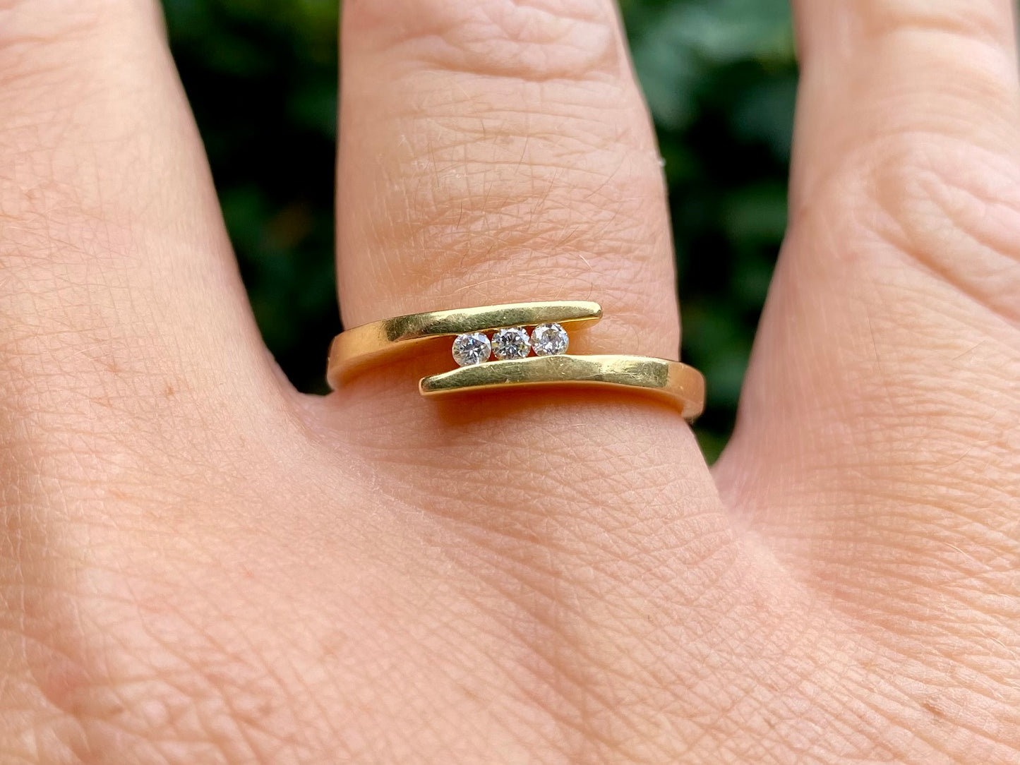 18ct Gold Three-Stone Diamond Ring
