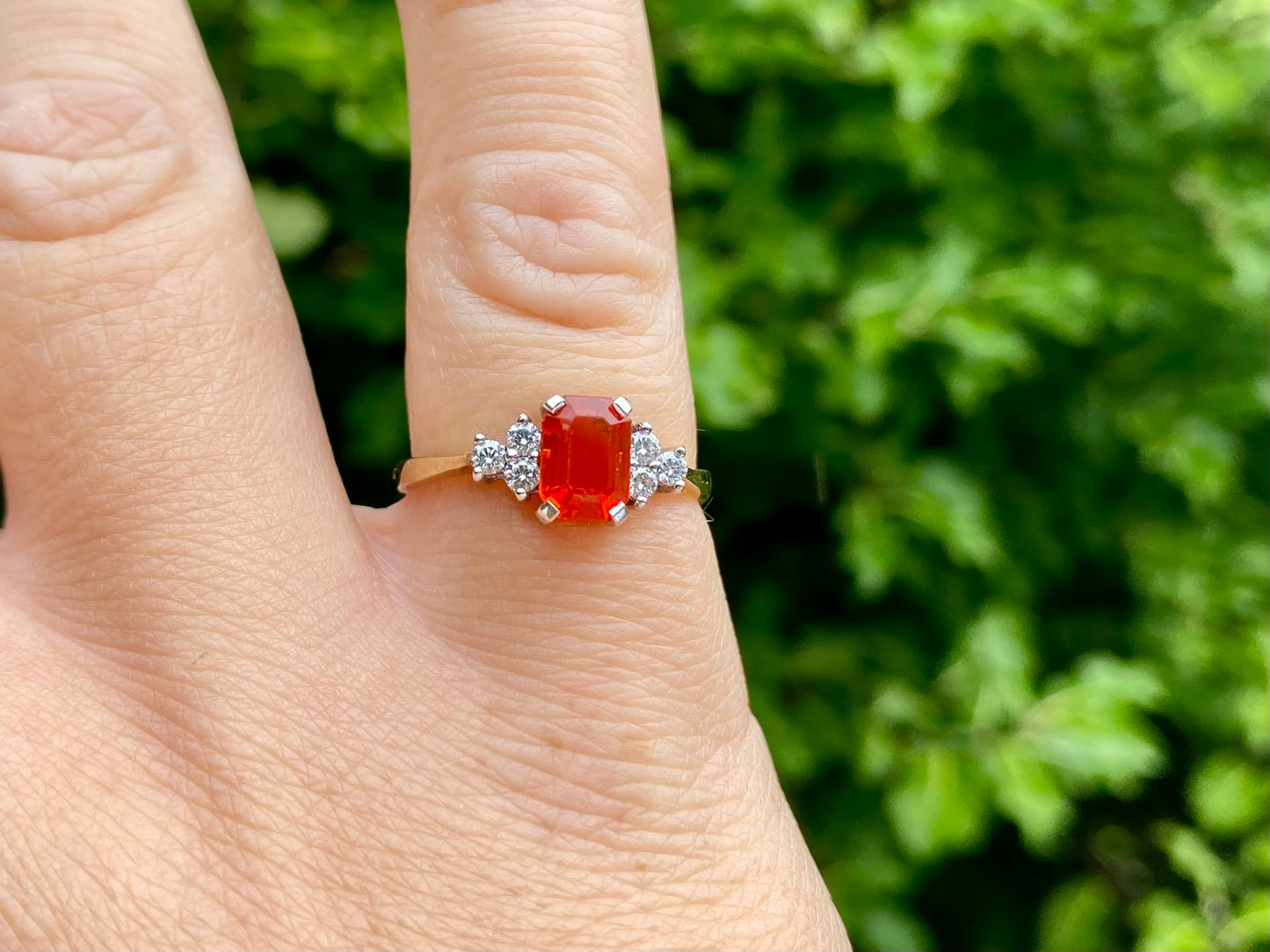 Vintage 9ct Gold Fire Opal & Diamond Ring