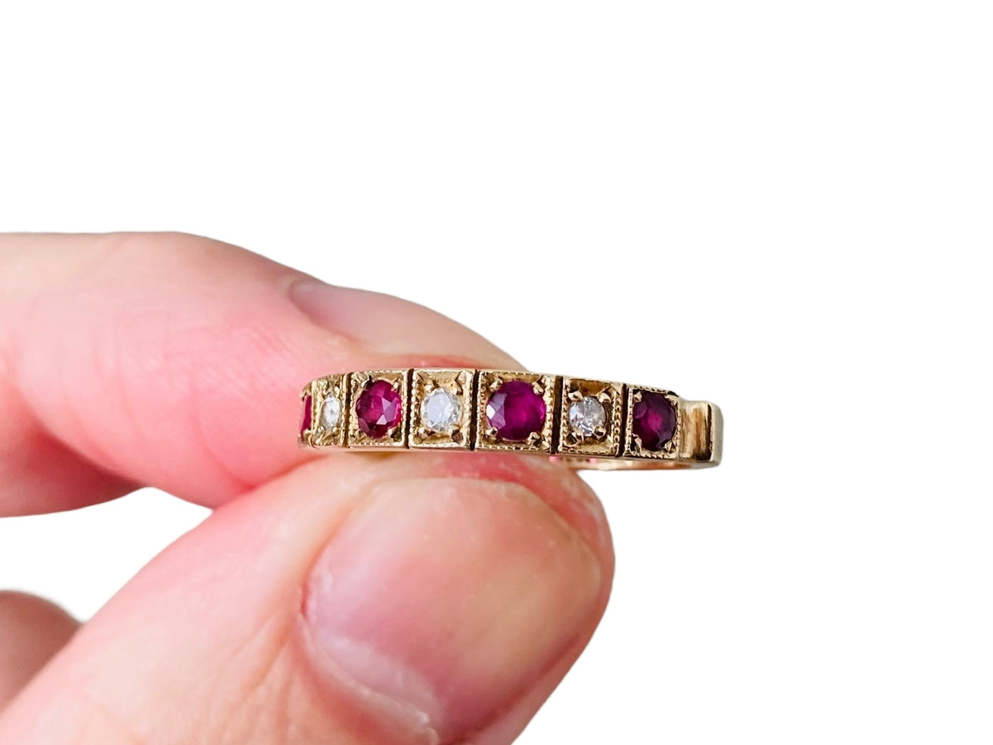 Vintage 9ct Gold Ruby & Diamond Ring