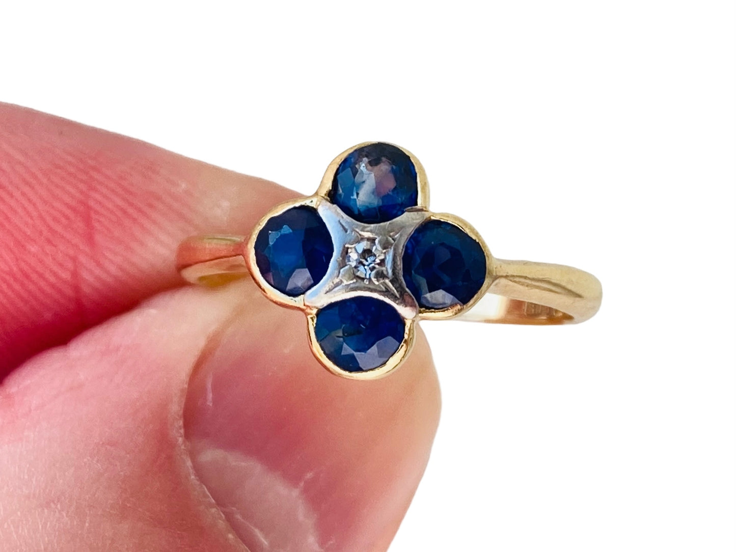 Antique 18ct Gold Sapphire & Diamond Ring