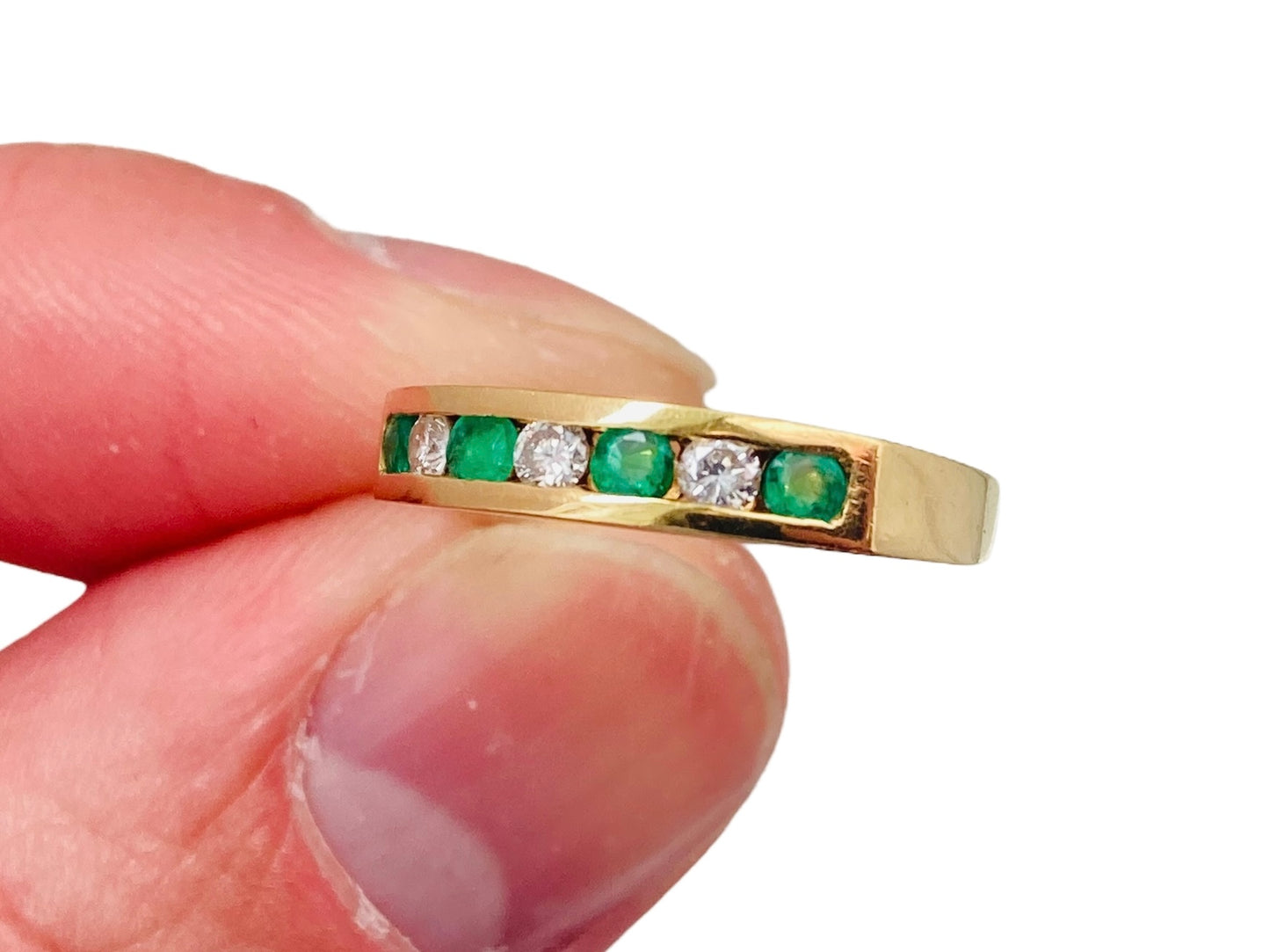 Vintage 18ct Gold Emerald & Diamond Ring