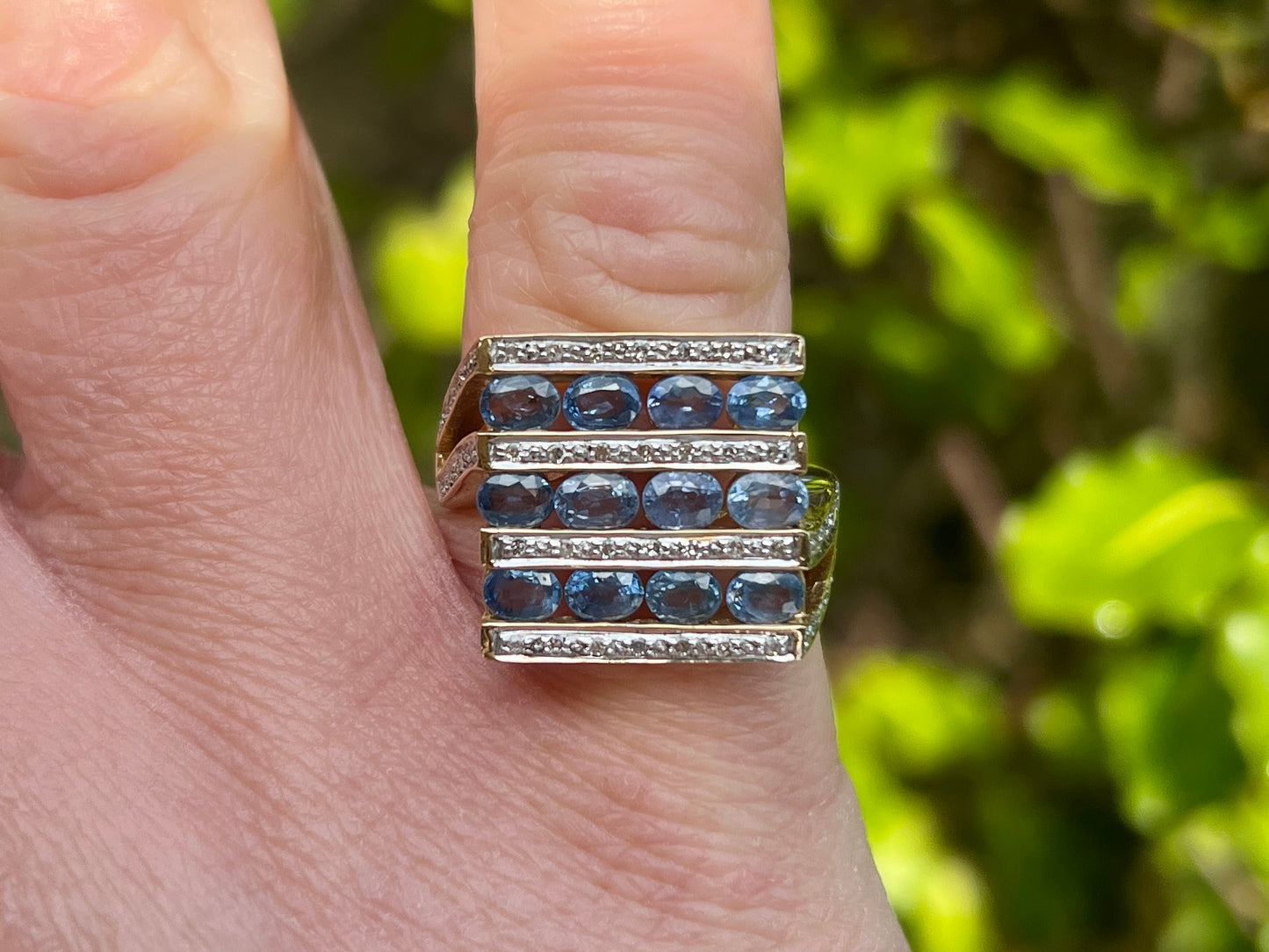9ct Gold Sapphire & Diamond Ring