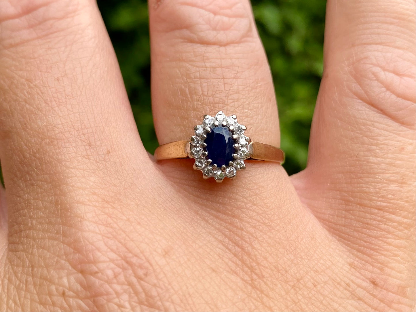 Vintage 9ct Gold Sapphire & Diamond Ring