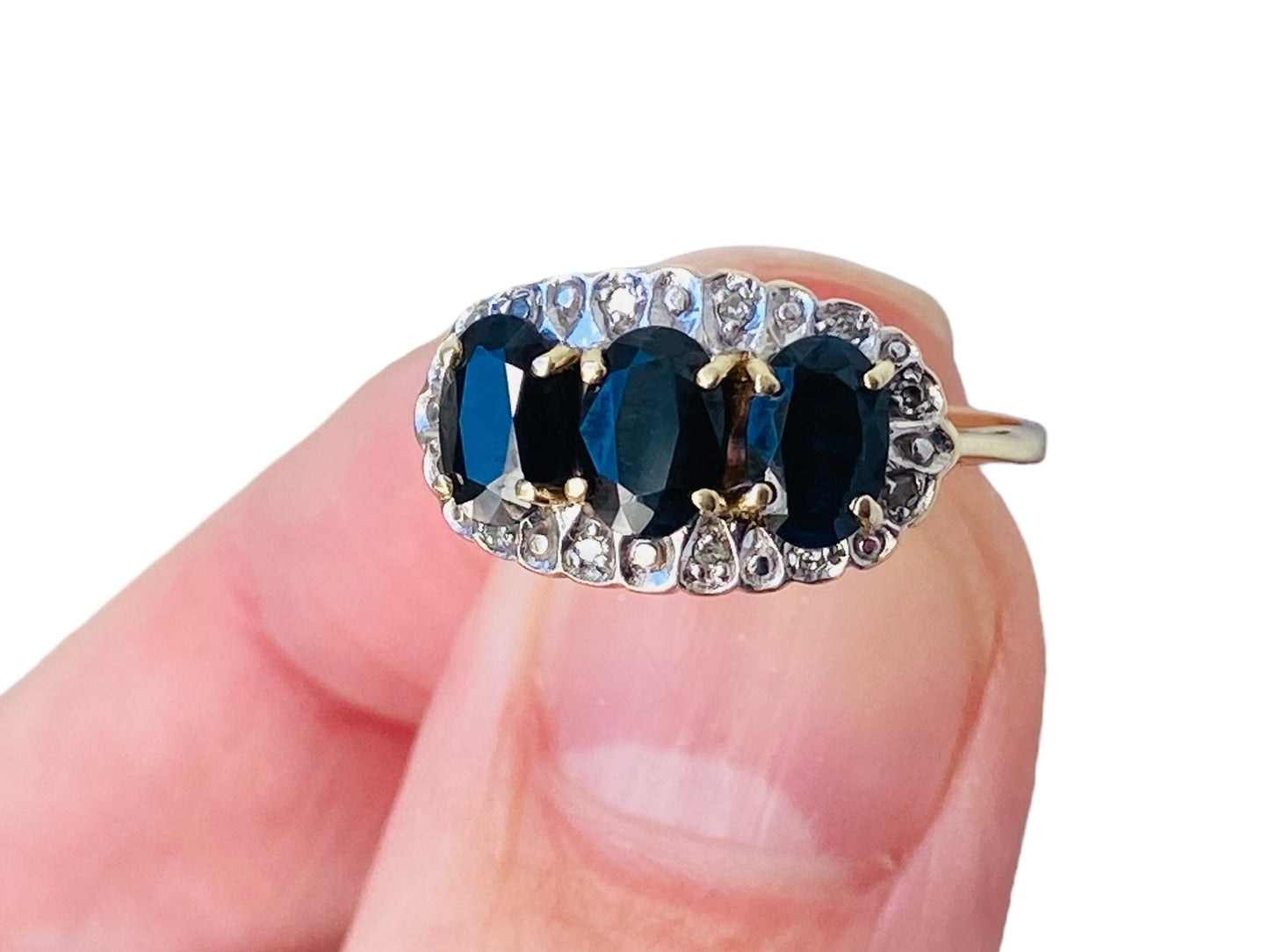 Vintage 9ct Gold Sapphire & Diamond Ring