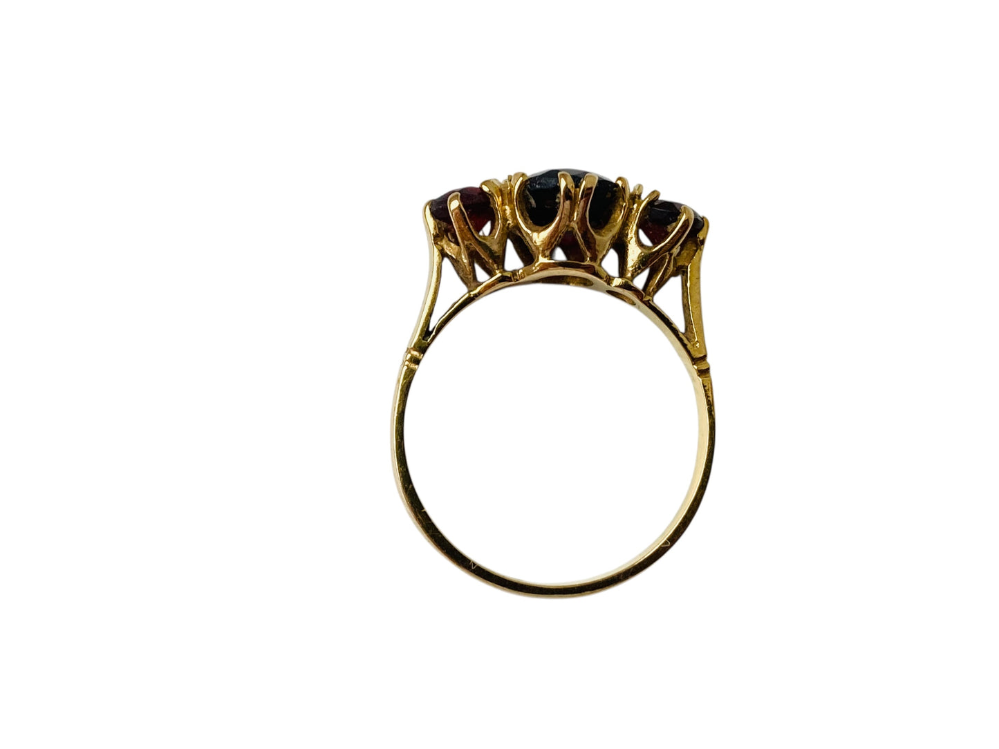 Vintage 9ct Gold Garnet Ring