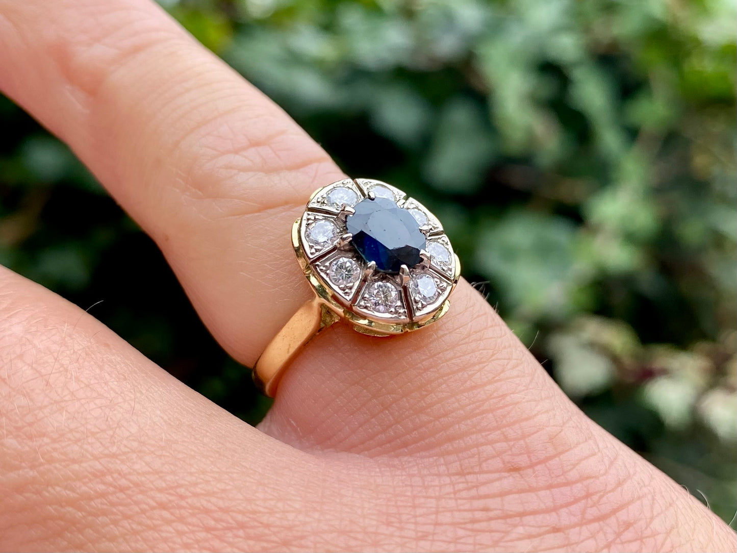 Vintage 18ct Gold Sapphire & Diamond Ring