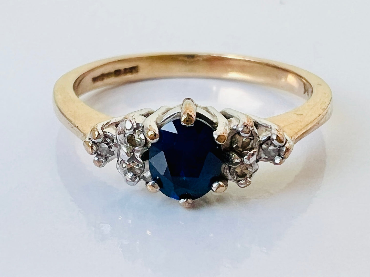 9ct Gold Sapphire & Diamond Ring