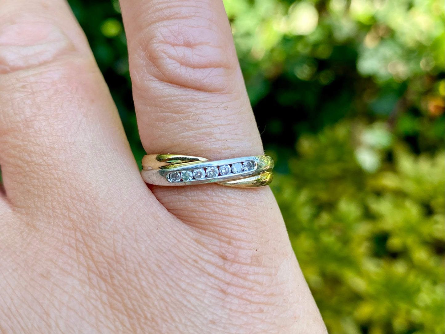 9ct Gold Diamond Ring