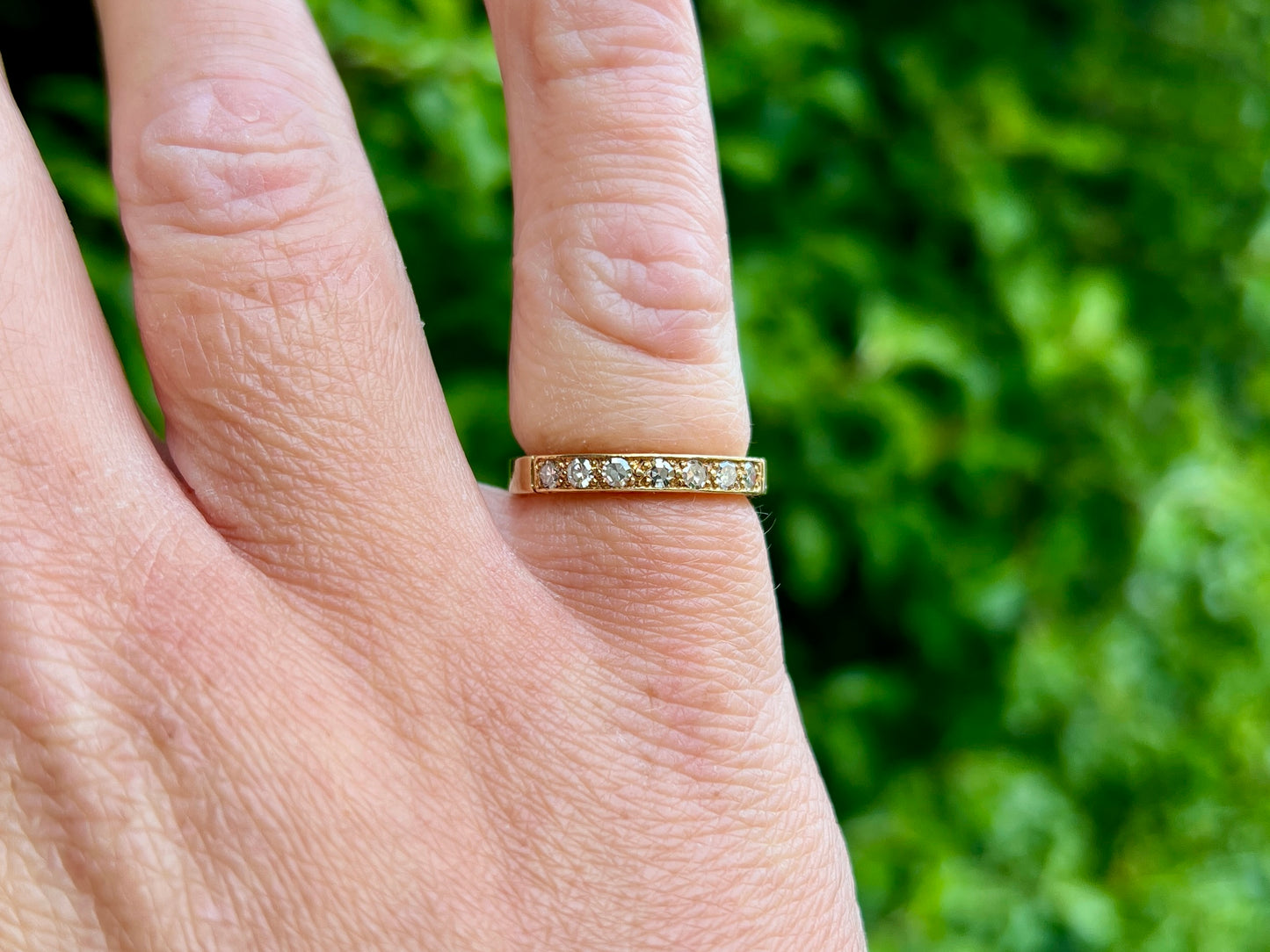 Vintage 18ct Gold Seven-Stone Diamond Ring