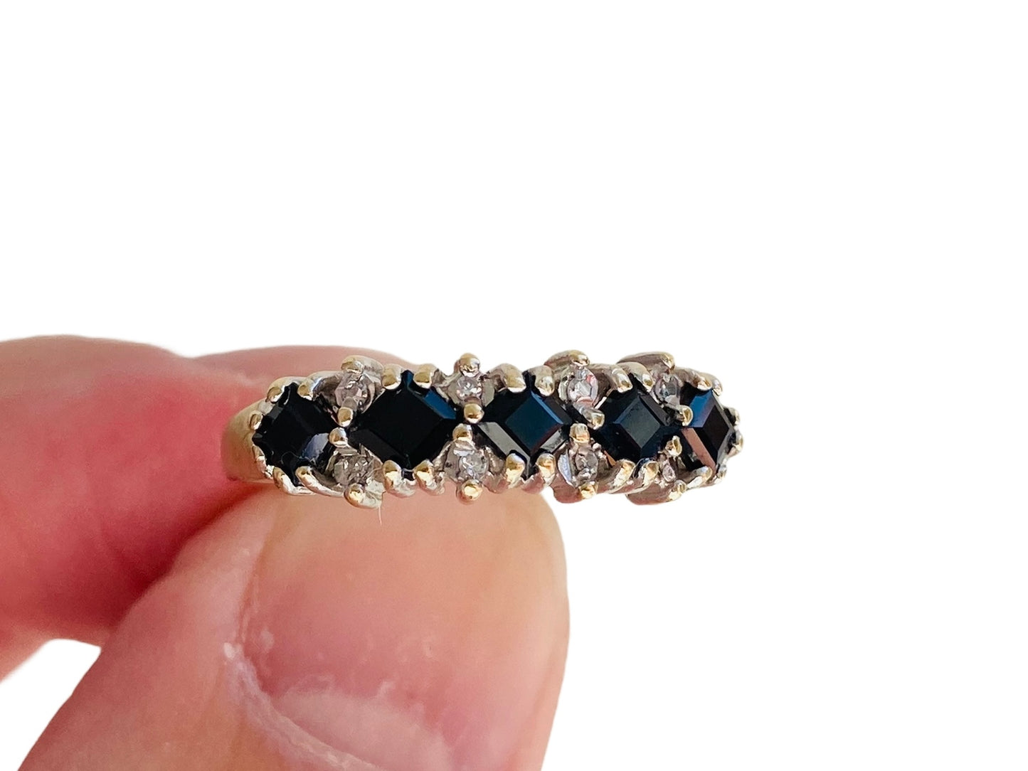 9ct Gold Sapphire & Diamond Ring