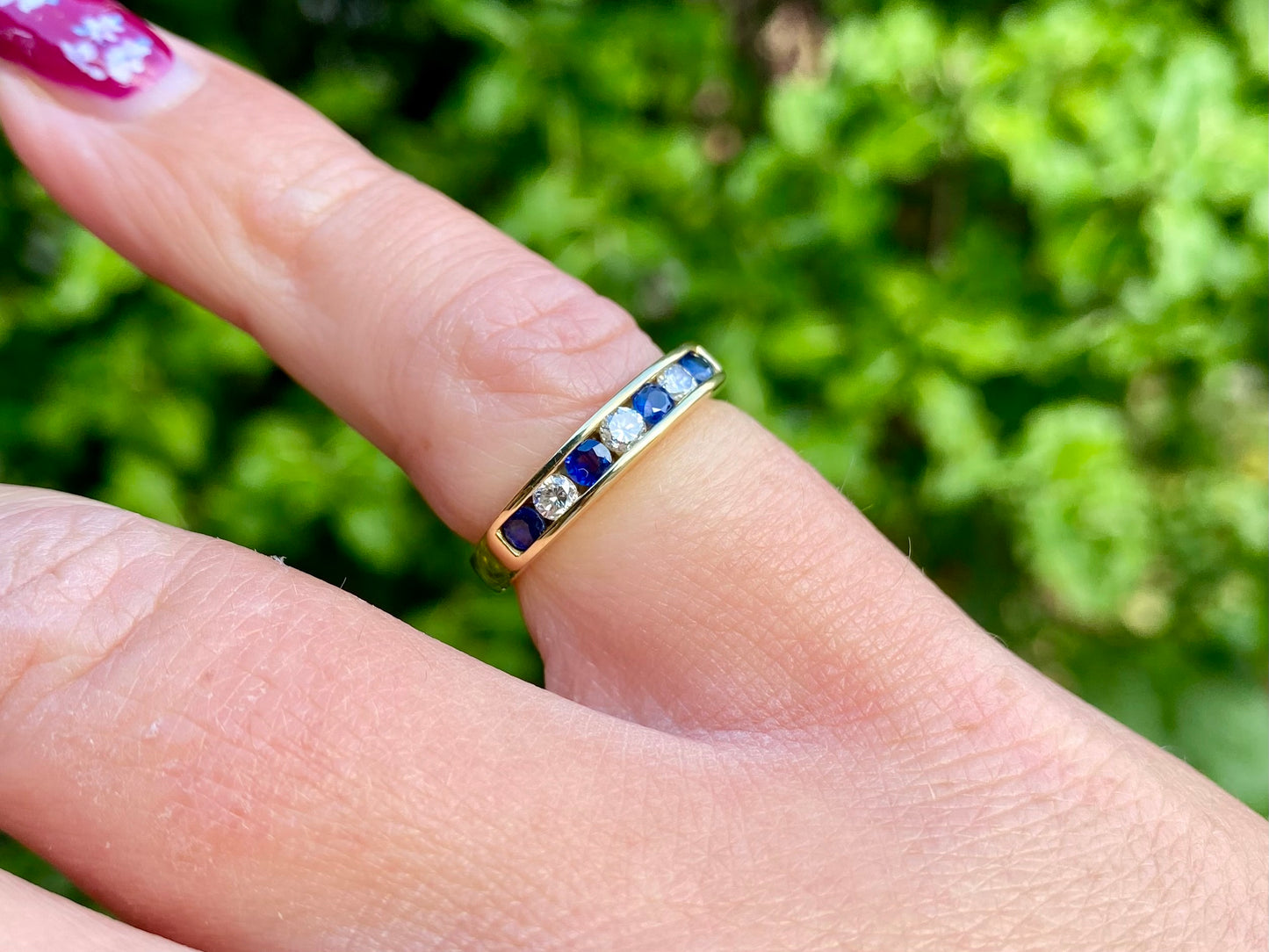 18ct Gold Sapphire & Diamond Ring