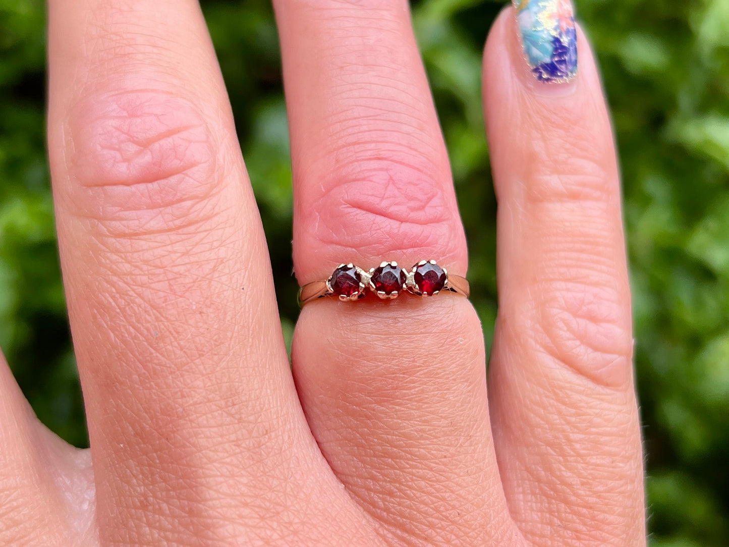 Vintage 9ct Gold Garnet Ring