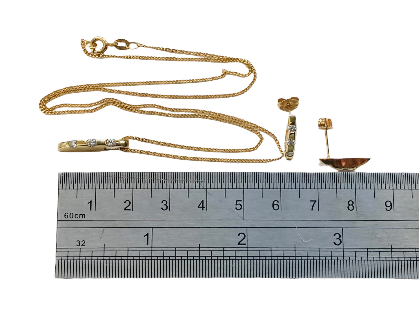 9ct Gold Diamond Pendant With Necklace & Earrings