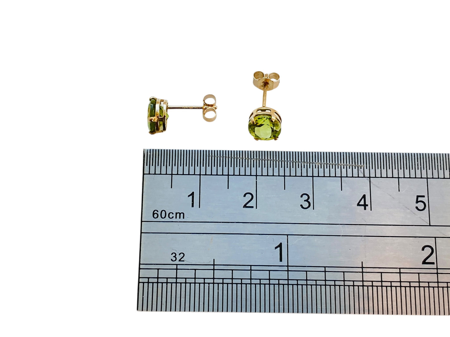 10ct Gold Peridot Stud Earrings