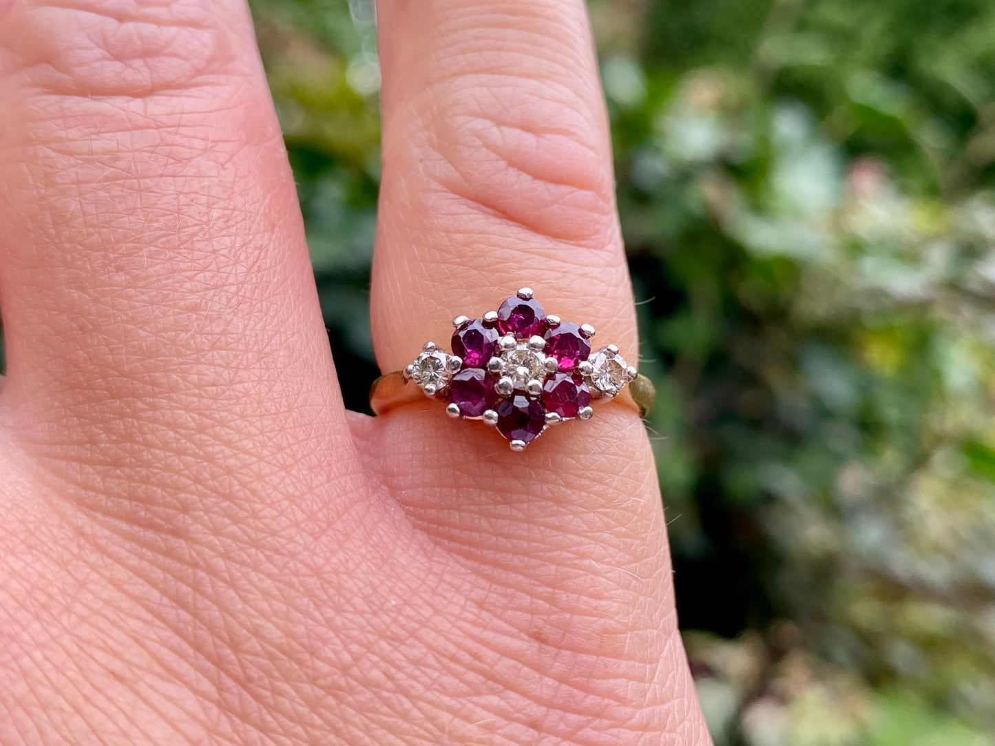 Vintage 18ct Gold Ruby & Diamond Ring
