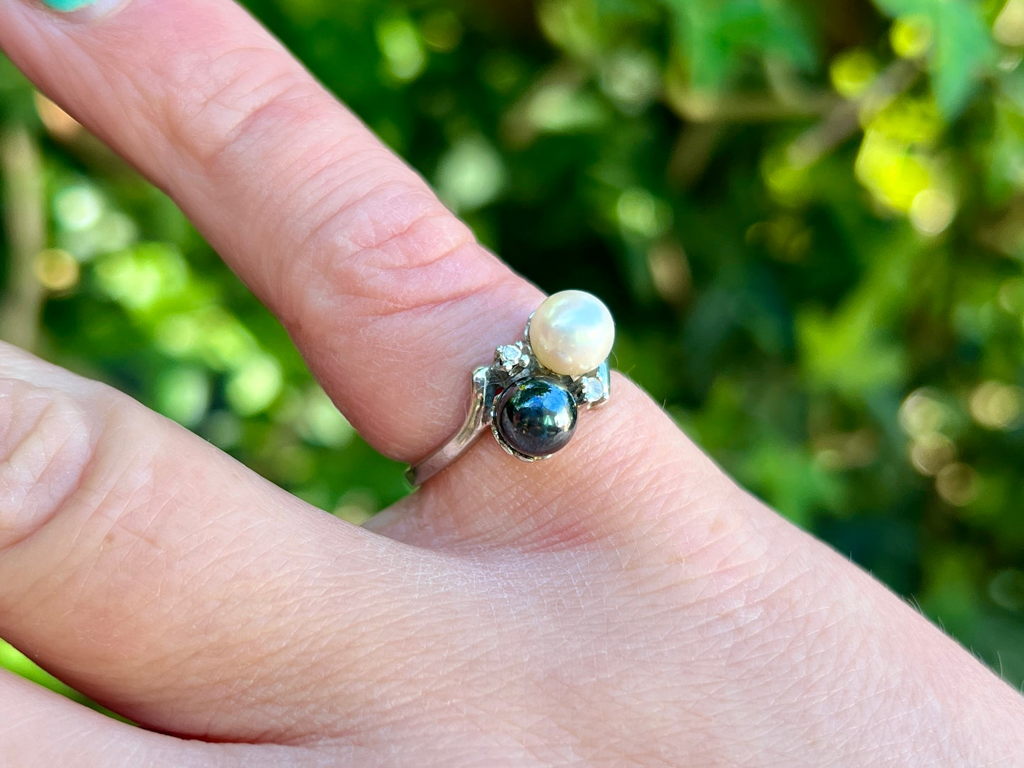 10ct Gold Pearl & Diamond Ring