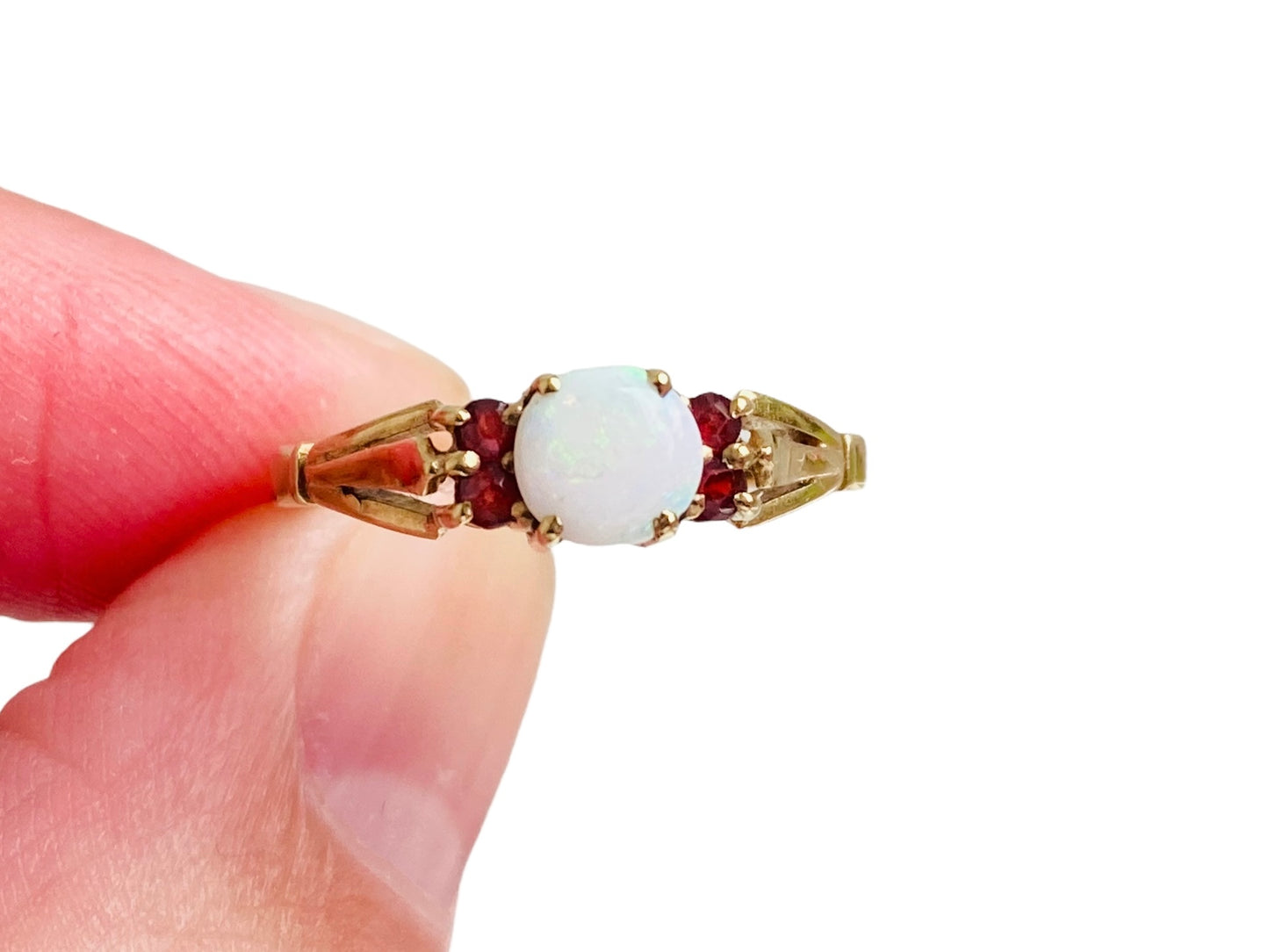 Vintage 9ct Gold Opal & Garnet Ring