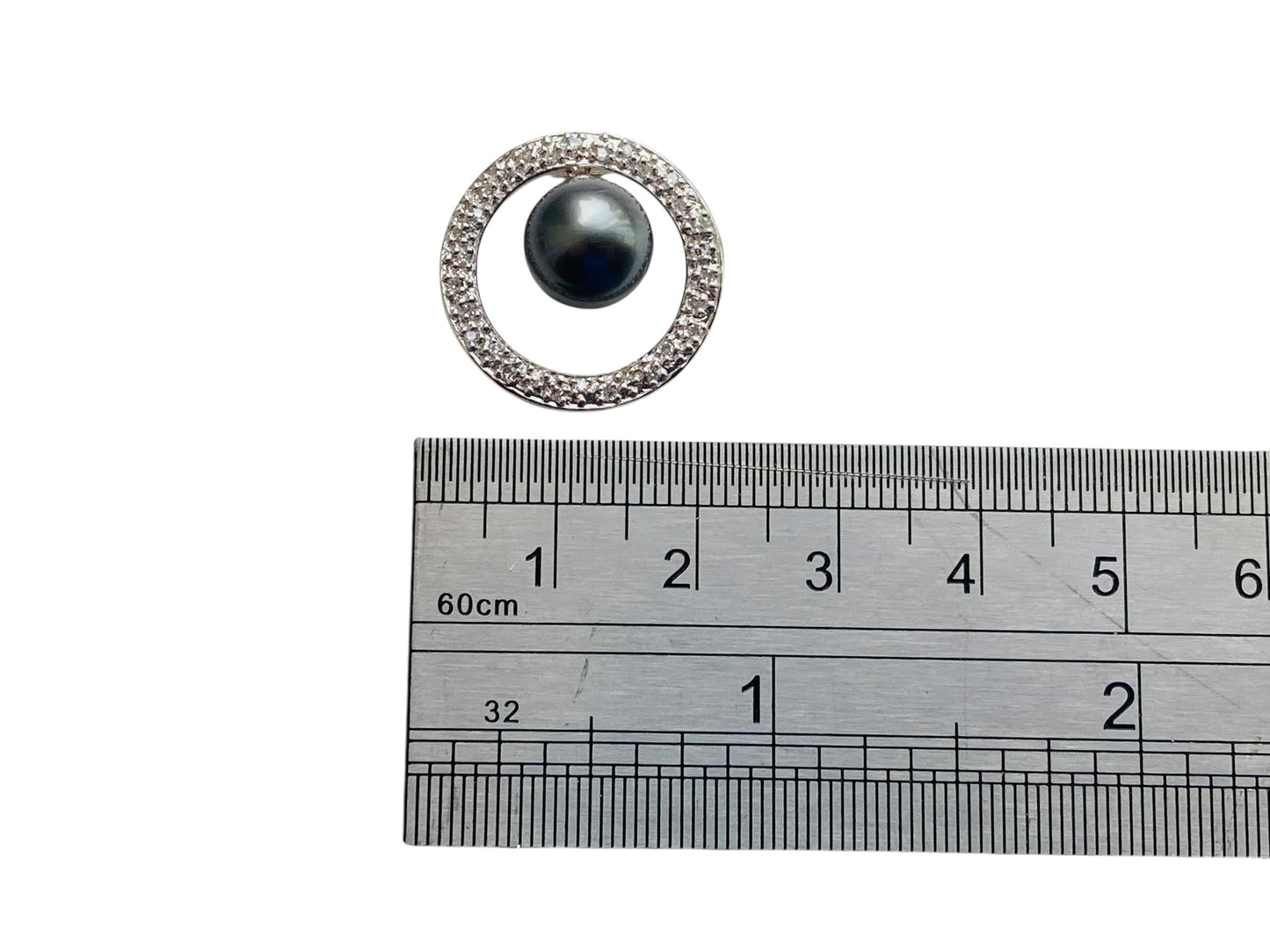 9ct Gold Pearl & Diamond Pendant