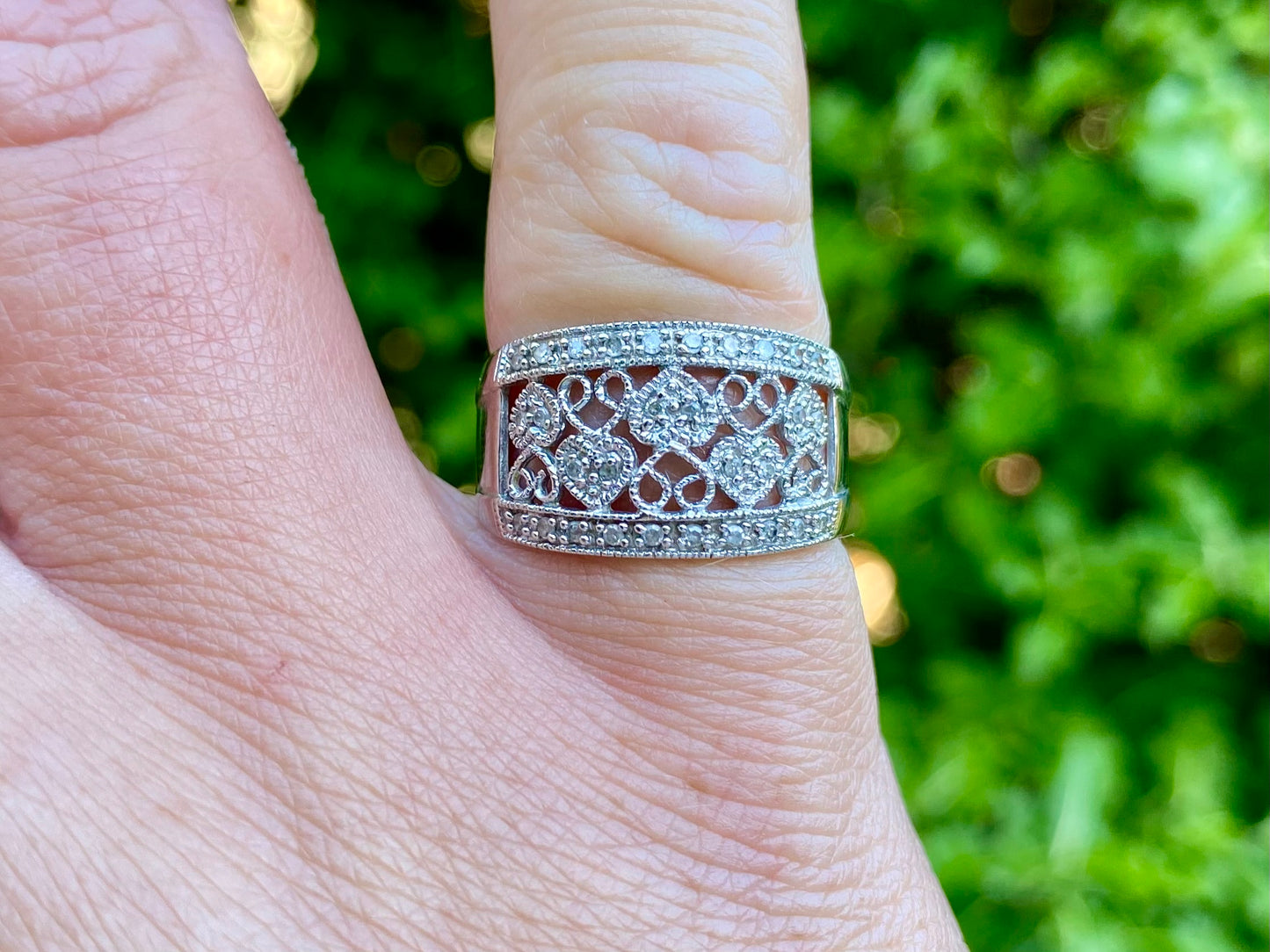 9ct Gold Diamond Ring