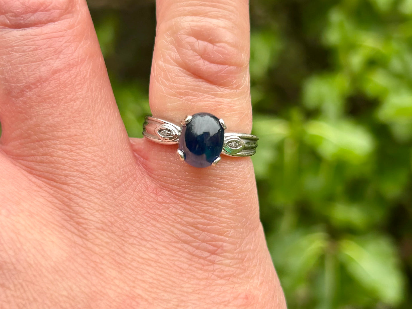 9ct Gold Sapphire & Diamond Ring