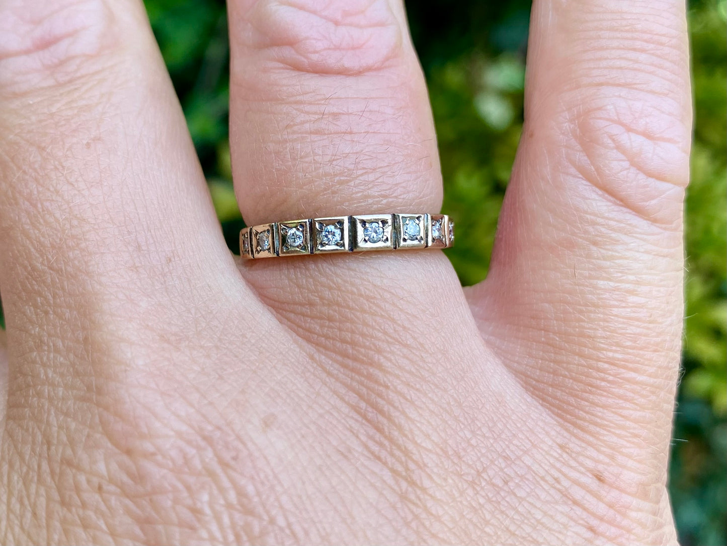 Vintage 9ct Gold Nine-Stone Diamond Ring
