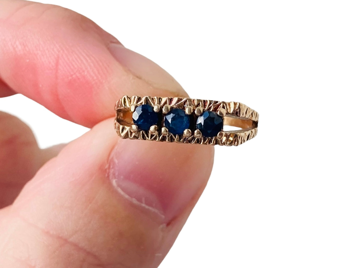 Vintage 9ct Gold Sapphire Ring