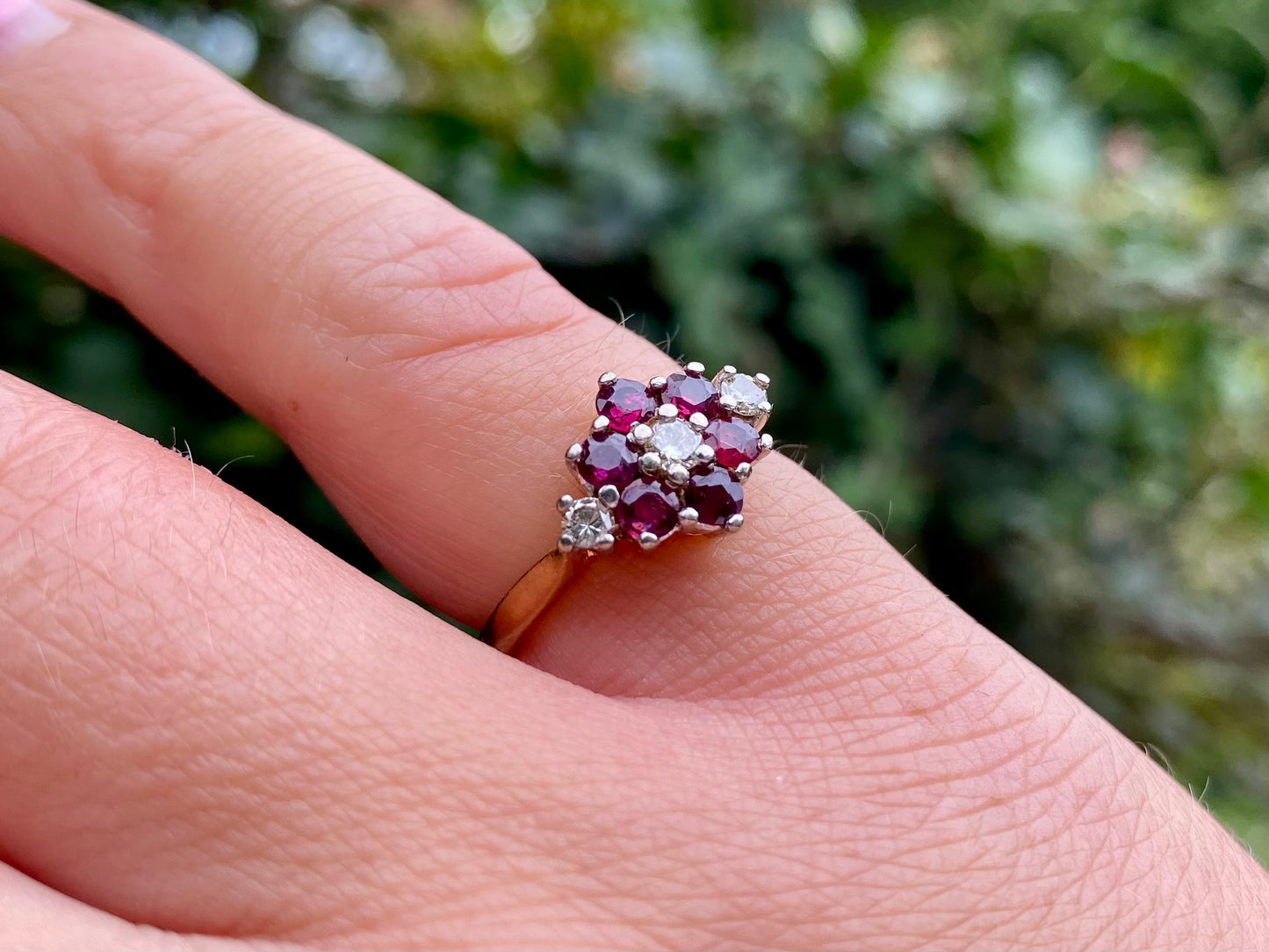Vintage 18ct Gold Ruby & Diamond Ring